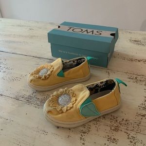 Toddler TOMS